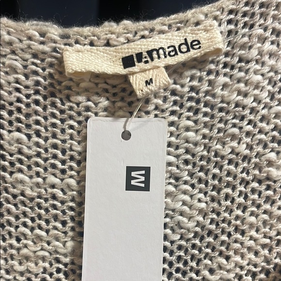 LAmade Heathered Beige V-Neck Sweater - Picture 2 of 5
